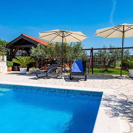 Apartment House Simoni With Pool, Zadar County Privlaka  Esterno foto