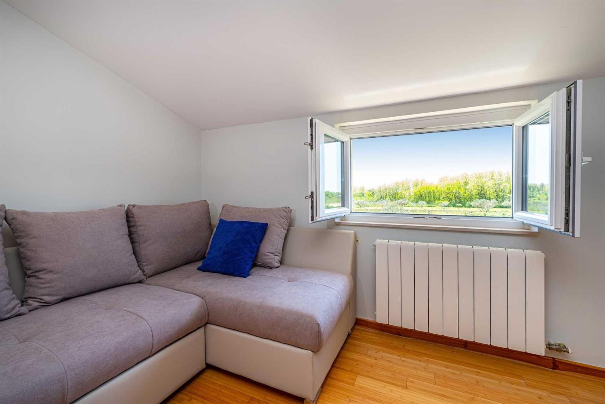 Apartment House Simoni With Pool, Zadar County Privlaka  Esterno foto