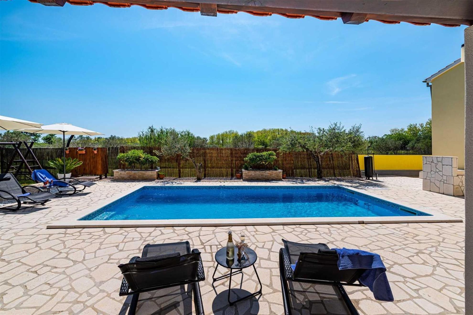 Apartment House Simoni With Pool, Zadar County Privlaka  Esterno foto