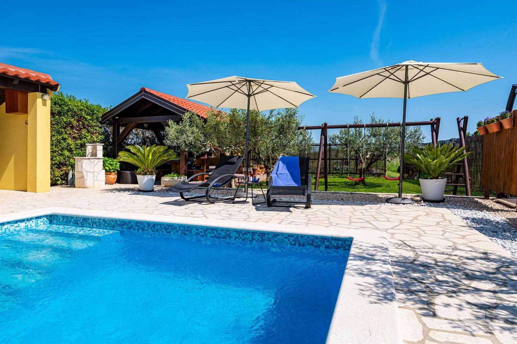 Apartment House Simoni With Pool, Zadar County Privlaka  Esterno foto