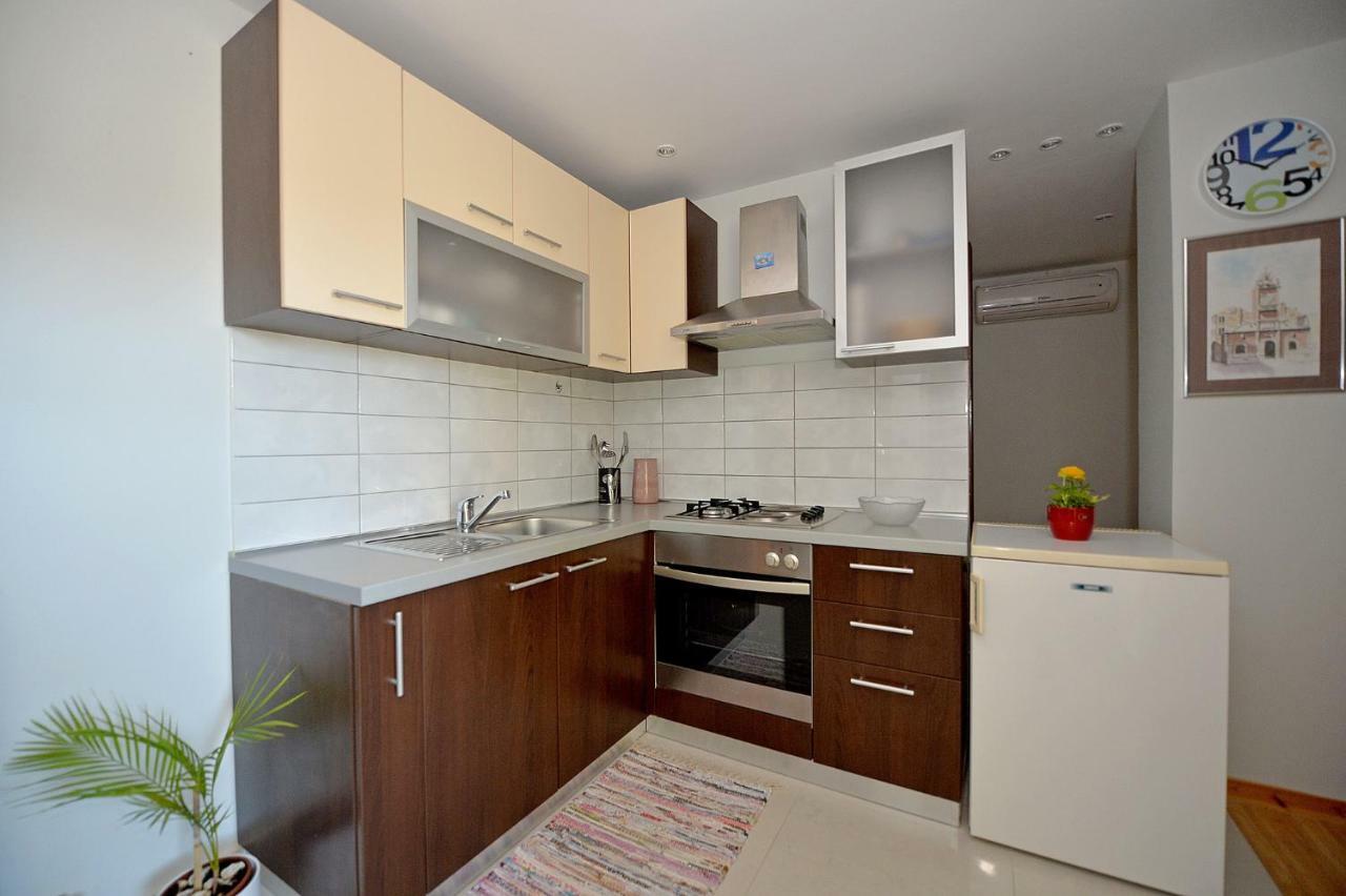 Apartment House Simoni With Pool, Zadar County Privlaka  Esterno foto