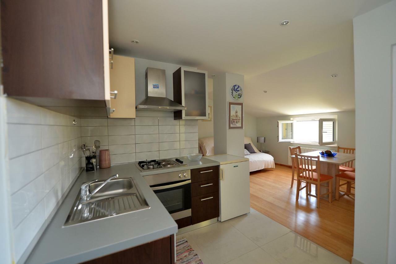 Apartment House Simoni With Pool, Zadar County Privlaka  Esterno foto