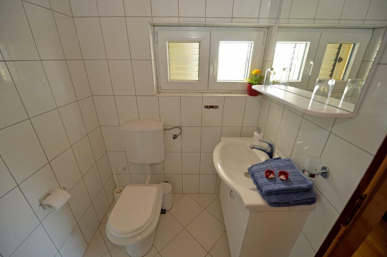 Apartment House Simoni With Pool, Zadar County Privlaka  Esterno foto
