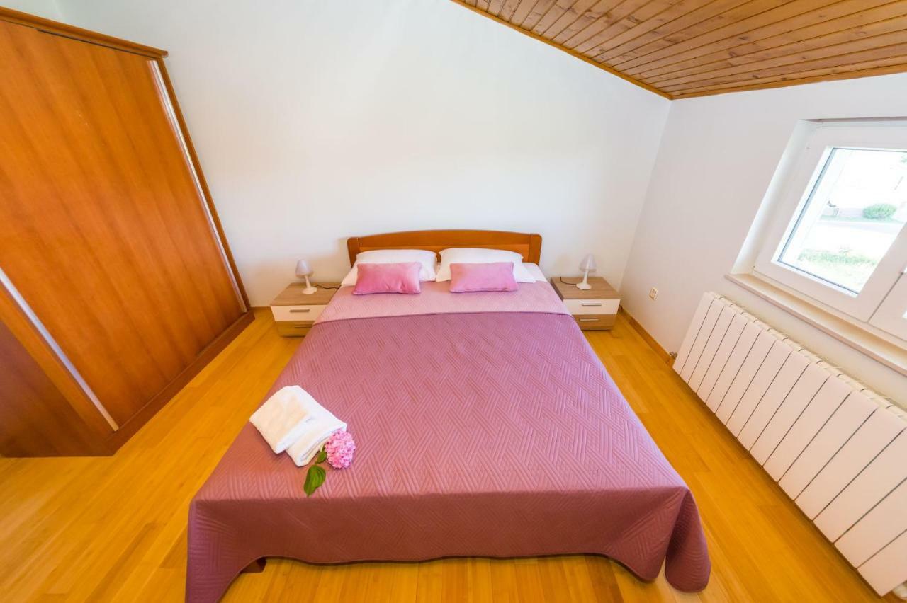 Apartment House Simoni With Pool, Zadar County Privlaka  Esterno foto